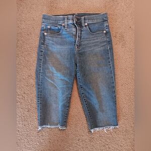 GAP True Skinny High Rise Denim Jean Shorts, Size 26/2R